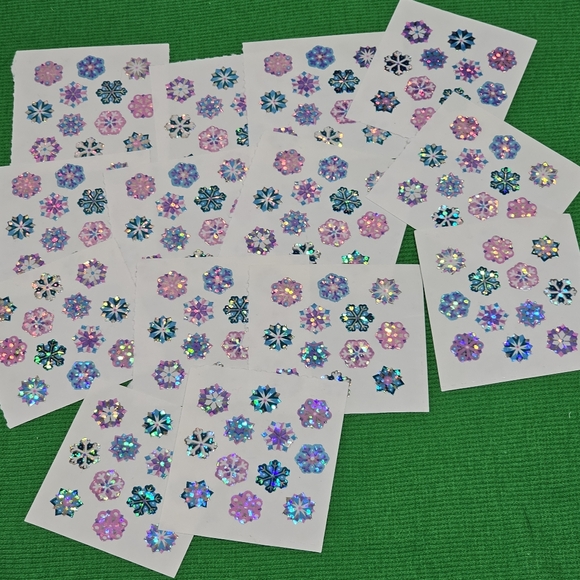 SL 13:  Sandylion Sticker Lot - 14 Modules - All Snowflakes - Picture 6 of 6